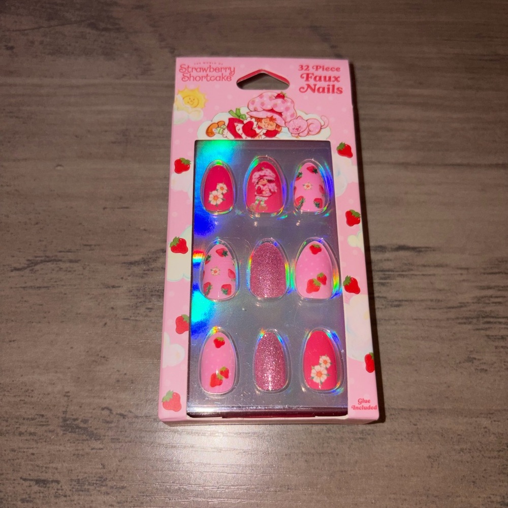 Strawberry Shortcake 32pc Press-On Nails Pink Glitter Y2K Kawaii Cute